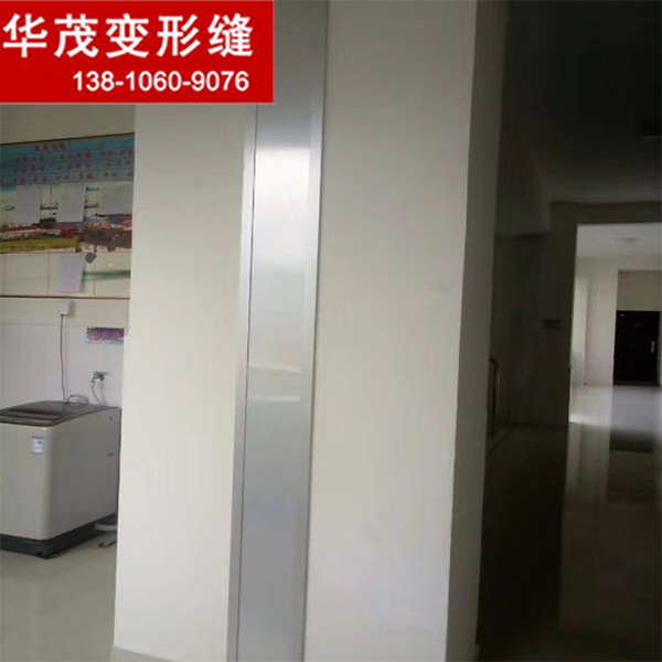 成都墻面不銹鋼伸縮縫蓋板廠家